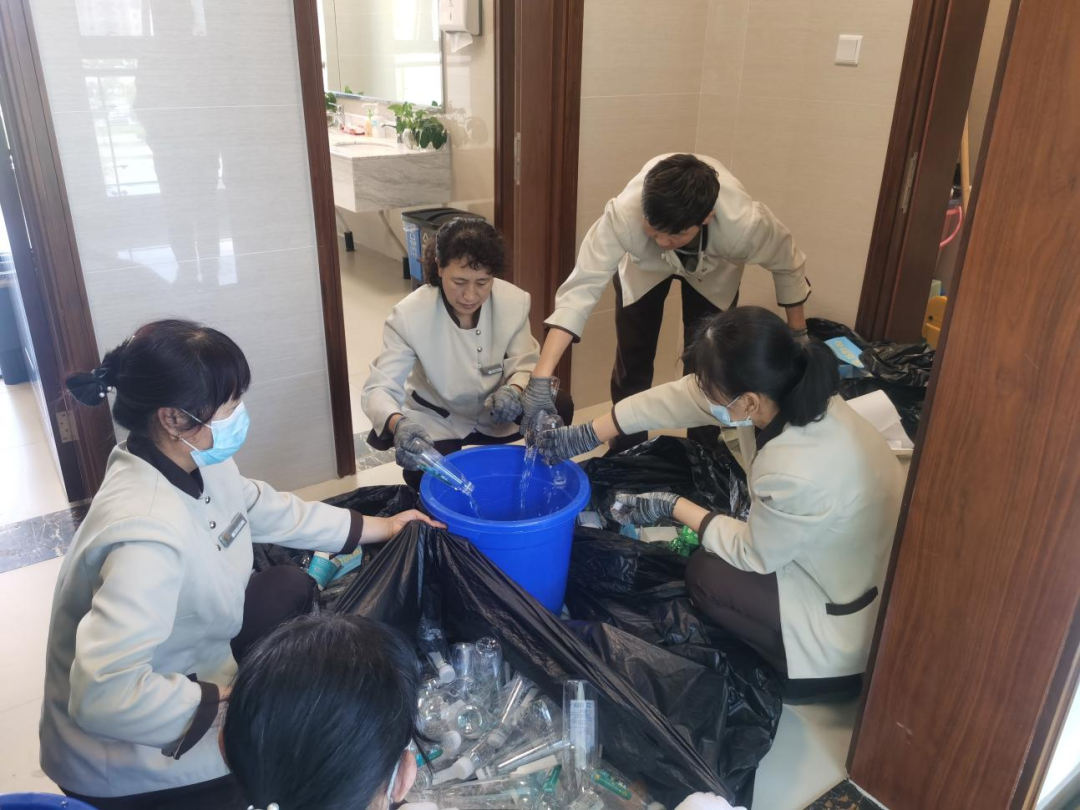 瑞岭物业有序包管第28届“兰洽会”顺遂举行-兰州新区AB娱乐集团门户网站