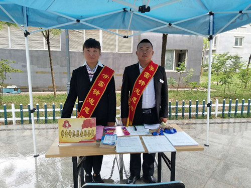 瑞岭物业公司学雷锋自愿岗 买通服务业主最后一百米-兰州新区AB娱乐集团门户网站