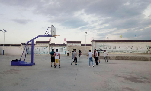 助力脱贫攻坚 彰显国企继续 | 集团荣获全市脱贫攻坚帮扶事情先进单位称呼-兰州新区AB娱乐集团门户网站