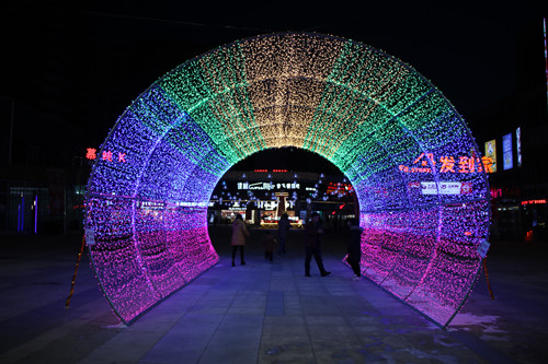 瑞岭国际商业广场亮化夜景营造节日气氛-兰州新区AB娱乐集团门户网站