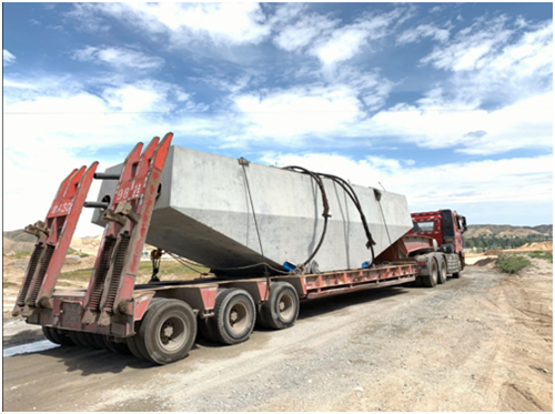 兰州新区G341线立交工程完成首片预制盖梁吊装-兰州新区AB娱乐集团门户网站