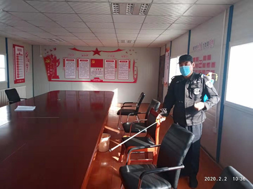 新区AB娱乐集团干部职工集中寓目“时代楷模——敦煌研究院文物保；；；；な褂萌禾濉卑浣被疃-兰州新区AB娱乐集团门户网站