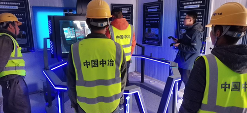清静VR体验进项目，，一线工人“亲历”清静事故-兰州新区AB娱乐集团门户网站