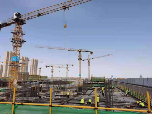 坚守岗位过“五一”  新区AB娱乐集团项目建设开足马力一直歇-兰州新区AB娱乐集团门户网站