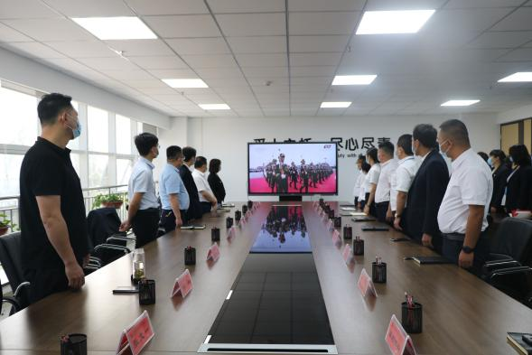 新区AB娱乐集团党委组织寓目庆祝中国共产党建设100周年大会-兰州新区AB娱乐集团门户网站
